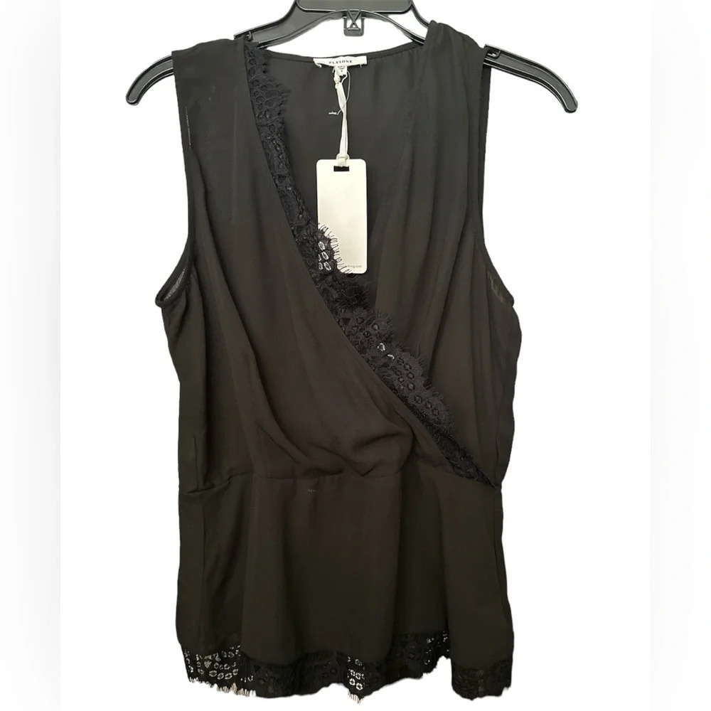 PLEIONE Black Sleeveless Eyelash Lace V Neckline Small Top BNWT